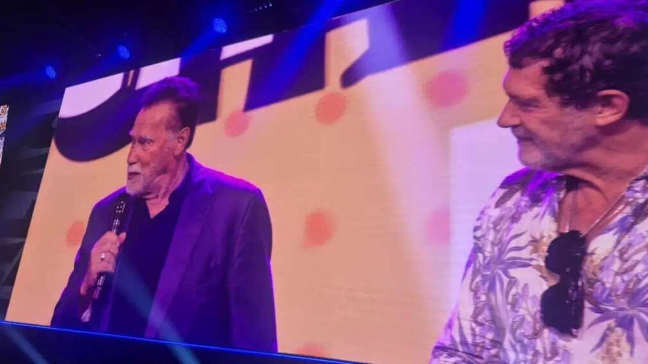  Arnold Schwarzenegger y Antonio Banderas.<br>- EUROPA PRESS 