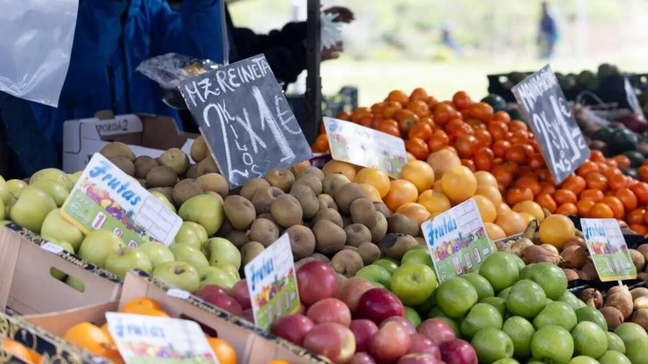  Archivo - Un puesto de frutas<br>- Eduardo Parra - Europa Press - Archivo 