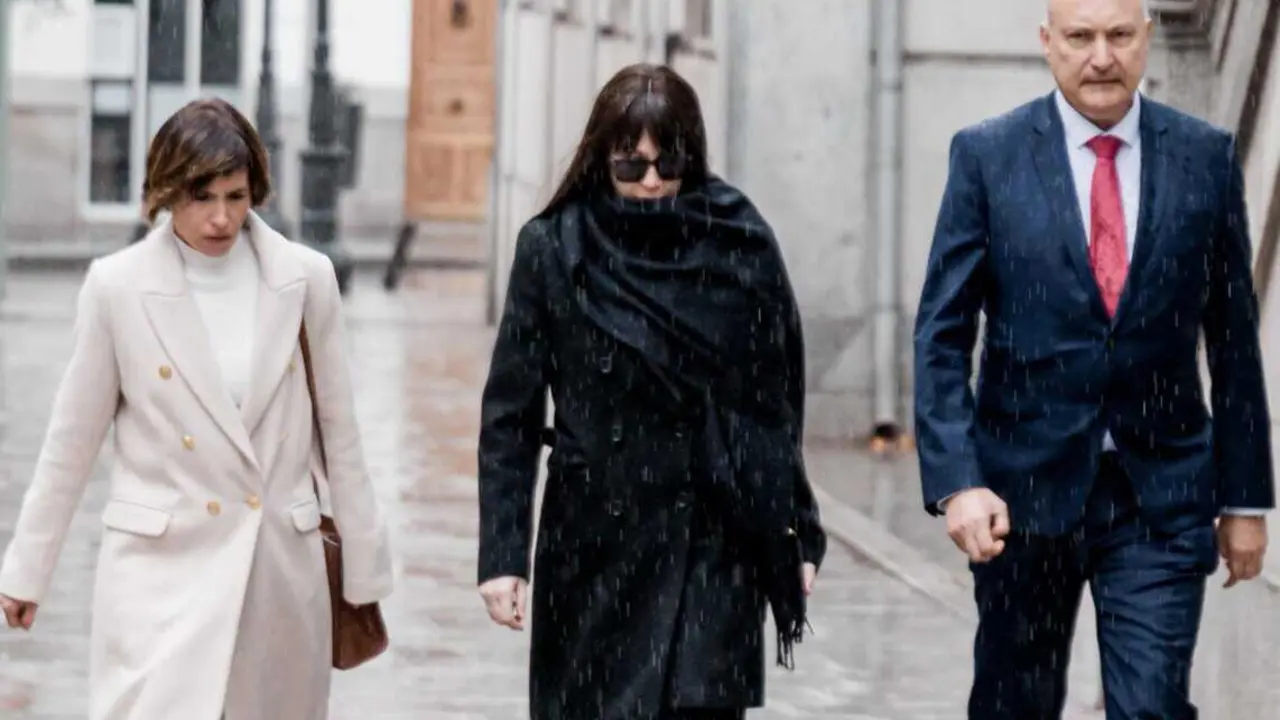  Archivo - La expareja de &Aacute;balos, J&eacute;ssica Rodr&iacute;guez, a su llegada al Tribunal Supremo, a 27 de febrero de 2025, en Madrid (Espa&ntilde;a).<br>- Carlos Luj&aacute;n - Europa Press - Archivo 