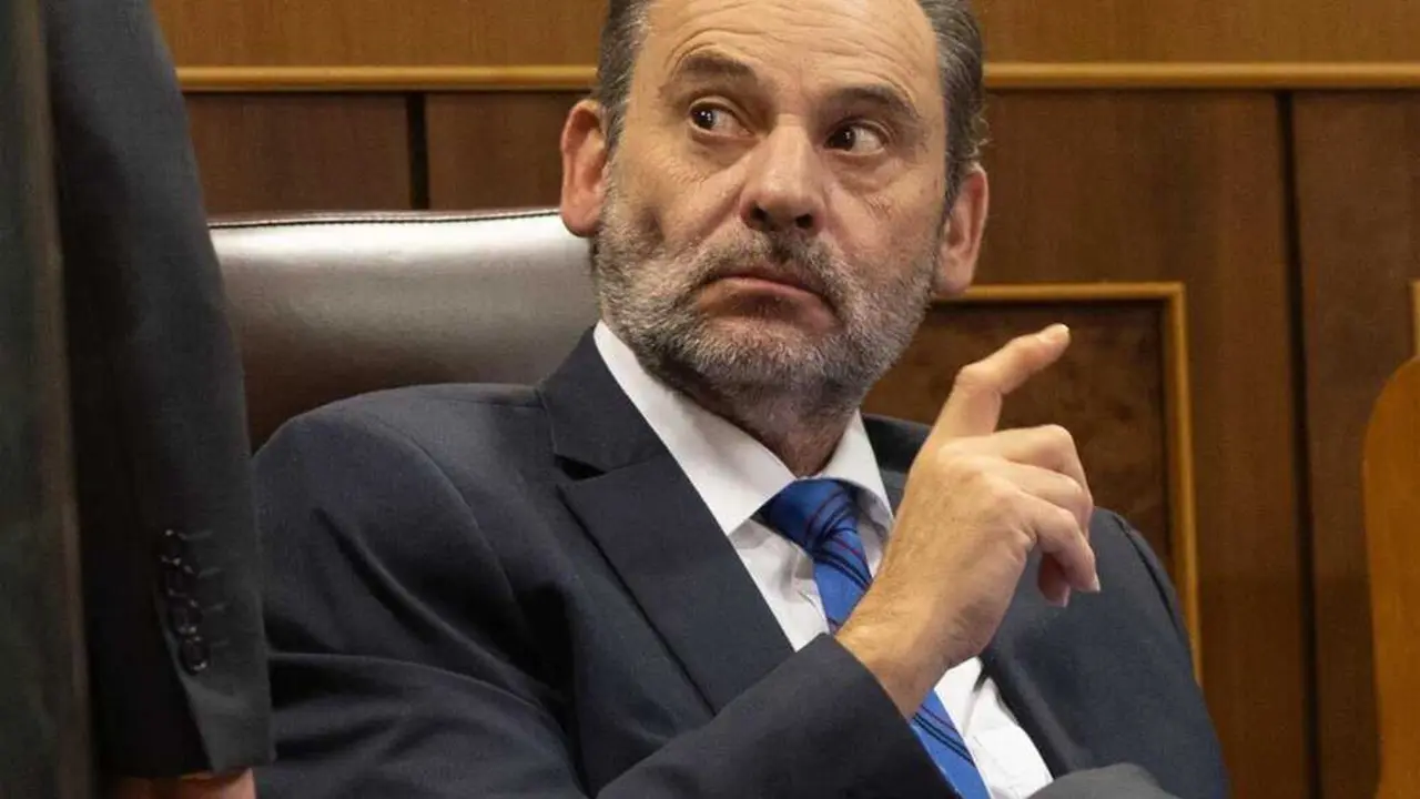  El diputado Jos&eacute; Luis &Aacute;balos, durante una sesi&oacute;n de control al Gobierno, en el Congreso de los Diputados, a 22 de octubre de 2025, en Madrid (Espa&ntilde;a).<br>- Eduardo Parra - Europa Press 