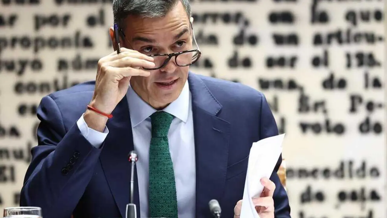  El presidente del Gobierno, Pedro S&aacute;nchez, comparece ante la Comisi&oacute;n de Investigaci&oacute;n sobre el 'caso Koldo'.<br>- Eduardo Parra - Europa Press 