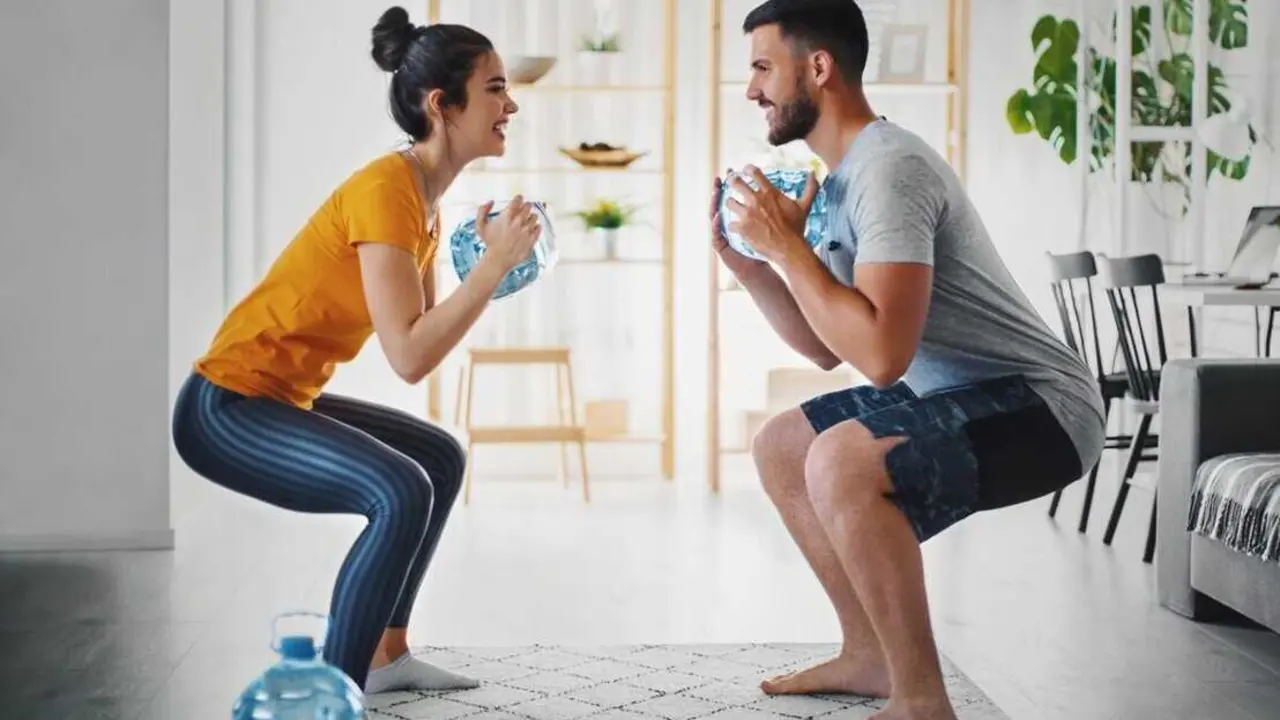 Pareja haciendo deporte. ARCHIVO