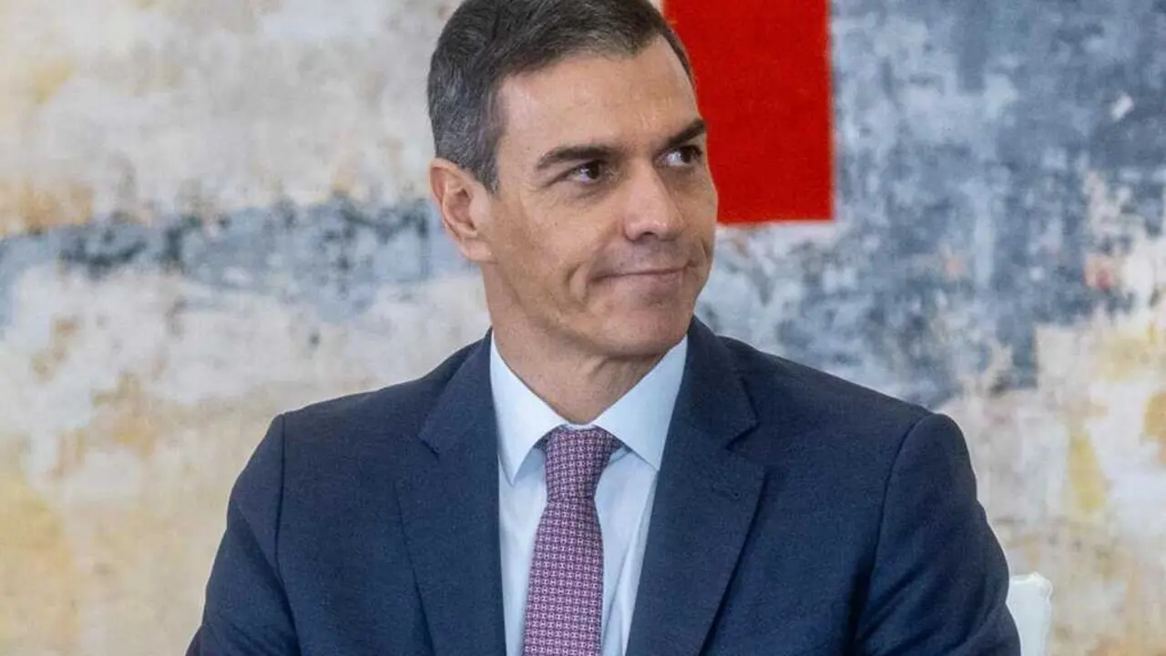  El presidente del Gobierno, Pedro S&aacute;nchez, preside con S.M. el Sult&aacute;n de Om&aacute;n, Haitham Bin Tarik, el acto de firma de acuerdos entre el Gobierno de Espa&ntilde;a y el Gobierno del Sultanato de Om&aacute;n, en el Palacio de la Moncloa, a 5 de noviembre de 2025, en Madri<br>- Ananda Manj&oacute;n - Europa Press 