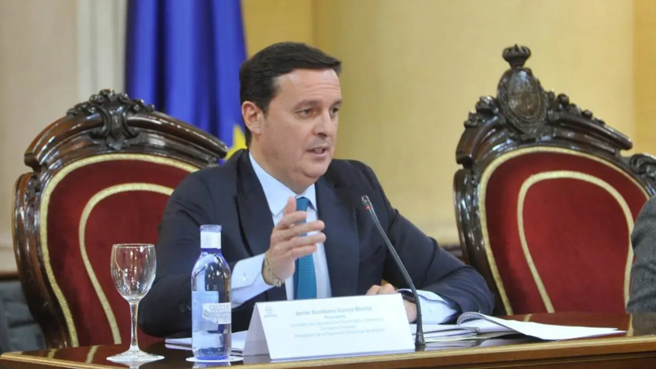 Archivo - Javier Aureliano Garcia preside la Comisi&oacute;n de Diputaciones, Consejos y Cabildos de la FEMP. (Foto de archivo).
- DIPUTACI&Oacute;N - Archivo