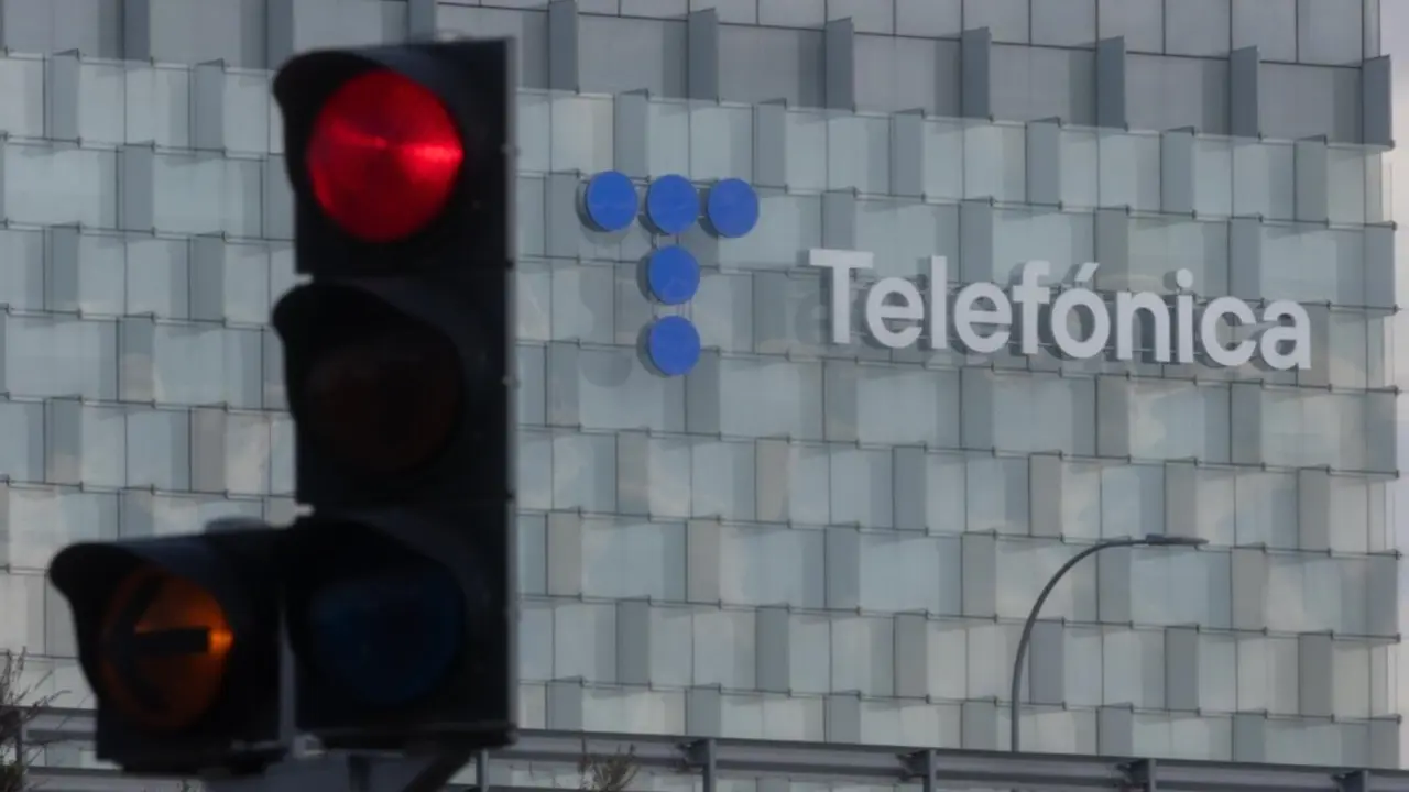 Archivo - Fachada de la sede de Telef&oacute;nica, en Madrid (Espa&ntilde;a)
- Eduardo Parra - Europa Press - Archivo