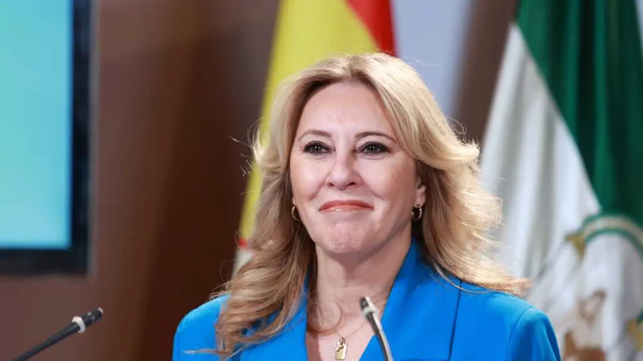 La consejera de Econom&iacute;a, Hacienda, Fondos Europeos y Di&aacute;logo Social de la Junta de Andaluc&iacute;a, y portavoz del Gobierno, Carolina Espa&ntilde;a