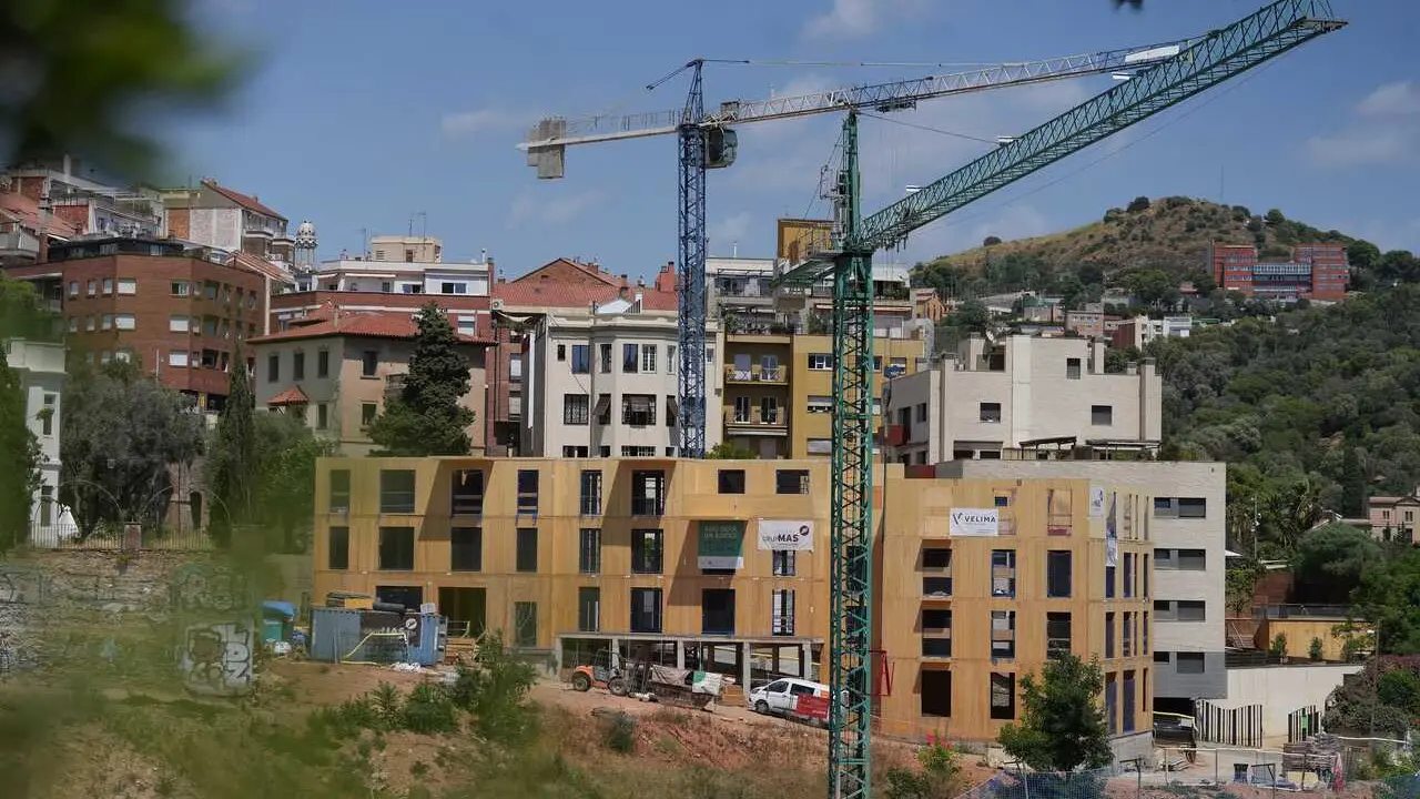 Archivo - Construcci&oacute;n de un edificio sostenible en Vallcarca.