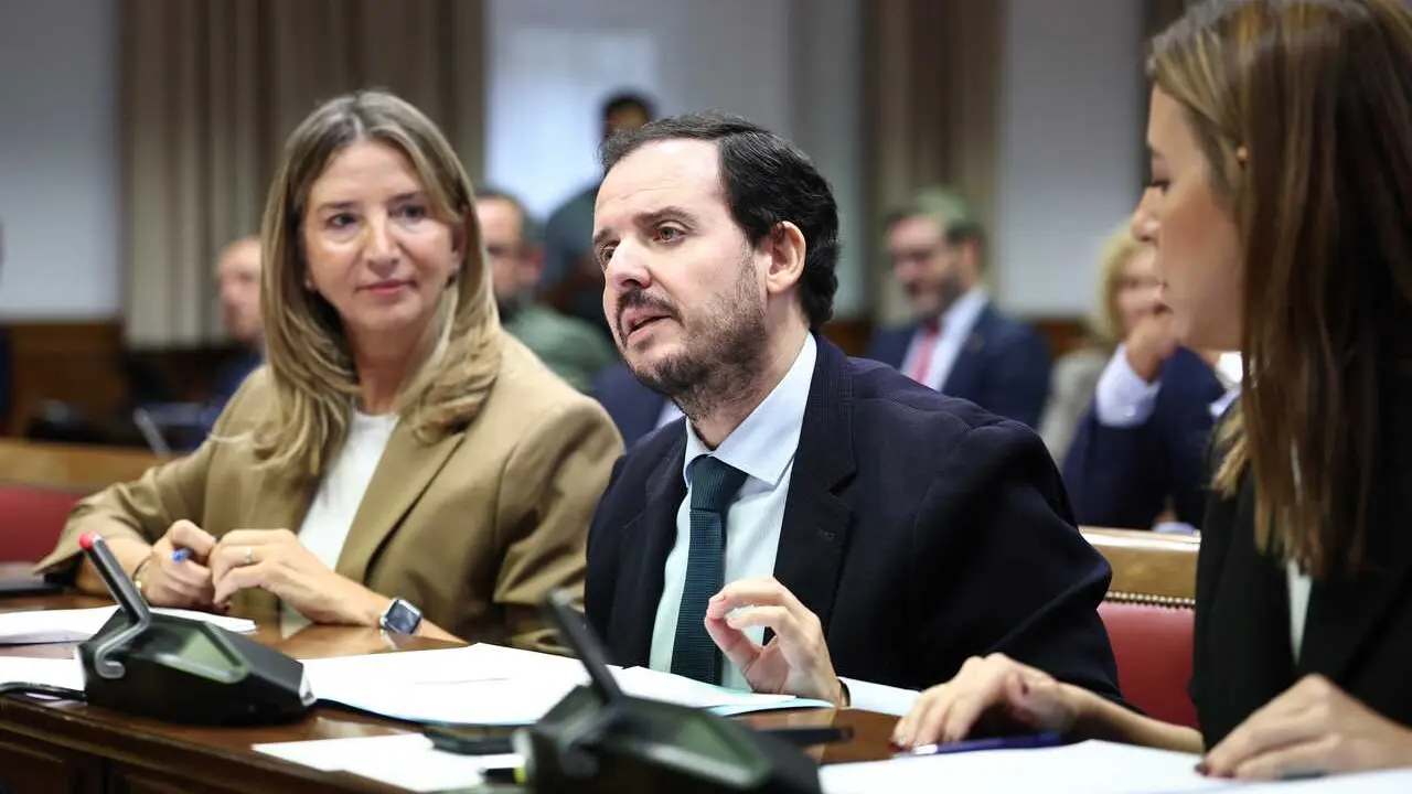 Archivo - El senador del PP Alejo Joaqu&iacute;n Miranda durante la Comisi&oacute;n de Investigaci&oacute;n sobre el 'caso Koldo', en el Senado, a 30 de octubre de 2025, en Madrid (Espa&ntilde;a).