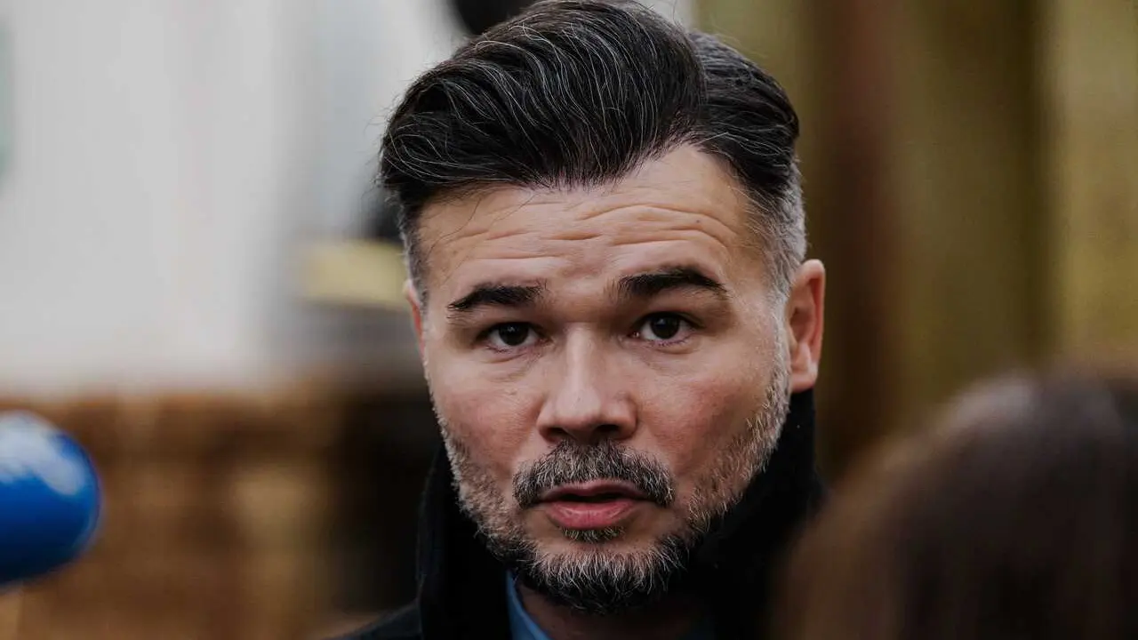 El portavoz de ERC en el Congreso, Gabriel Rufi&aacute;n, durante una sesi&oacute;n plenaria, en el Congreso de los Diputados, a 9 de diciembre de 2025, en Madrid (Espa&ntilde;a). 