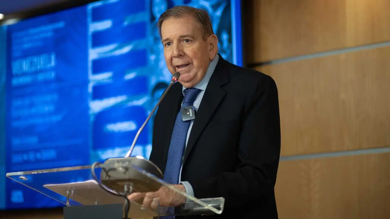 Archivo - El presidente electo de Venezuela Edmundo Gonz&aacute;lez, durante el evento &lsquo;Venezuela, Memoria y Justicia&rsquo;, en la sede del Parlamento Europeo, a 10 de junio de 2025, en Madrid (Espa&ntilde;a)