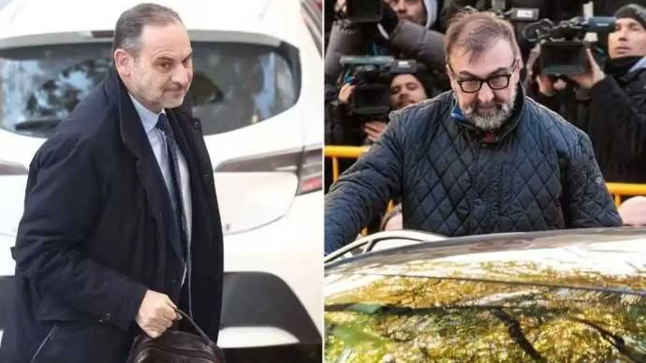 Archivo - El exministro Jos&eacute; Luis Abalos y su exasesor Koldo Garc&iacute;a, en las puertas del Tribunal Supremo, en Madrid (Espa&ntilde;a).