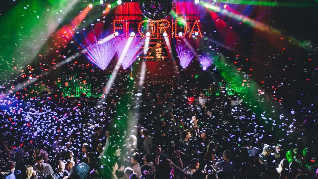 Archivo - Discoteca en Nochevieja