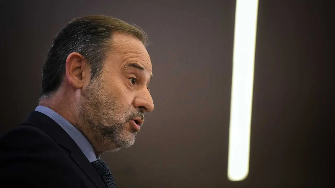 Archivo - El exministro Jos&eacute; Luis &Aacute;balos durante una rueda de prensa en el Congreso de los Diputados, a 19 de diciembre de 2024, en Madrid (Espa&ntilde;a).