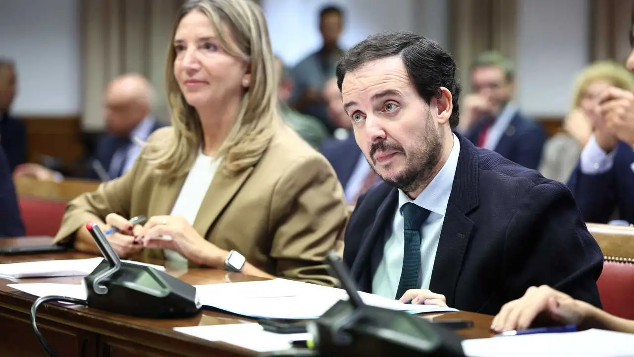 Archivo - El senador del PP Alejo Joaqu&iacute;n Miranda durante la Comisi&oacute;n de Investigaci&oacute;n sobre el 'caso Koldo', en el Senado, a 30 de octubre de 2025, en Madrid (Espa&ntilde;a). 