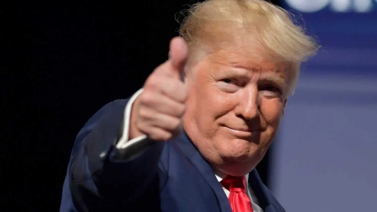 Archivo - 21 December 2019, US, West Palm Beach: US&nbsp;President Donald Trump reacts during the Turning Point USA Student Action Summit at the Palm Beach County Convention Center. Photo: -/SMG via ZUMA Wire/dpa