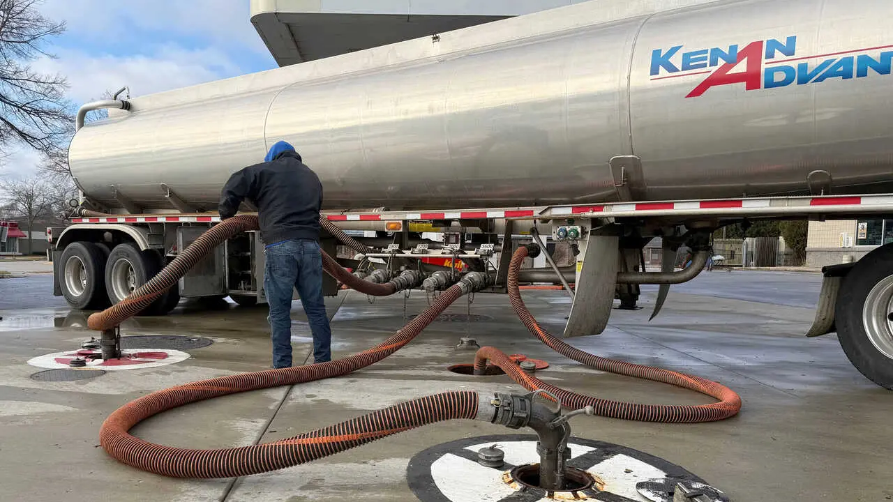 Underground storage tanks are filled by a wholesaler at a gas station in Racine, Wisconsin Friday January 9, 2026, the day oil company executives met with President Donald J. Trump. It is not clear what effect Trump&rsquo;s proposed American takeover of Venezuela&rsquo;s oil industry will have on domestic oil prices.