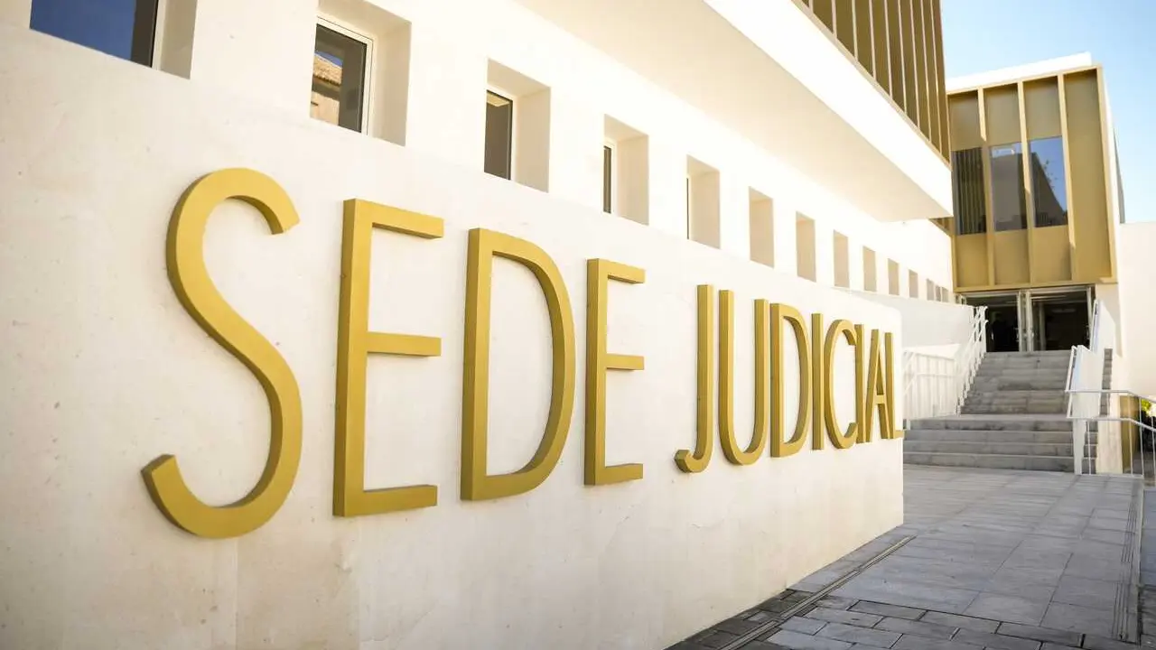 Archivo - La nueva sede judicial de Lucena, a 9 de septiembre de 2024 en C&oacute;rdoba (Andaluc&iacute;a, Espa&ntilde;a).  