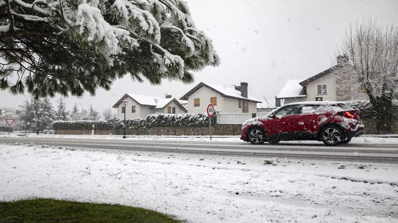Nevada provocada por la borrasca a su paso por El Boalo