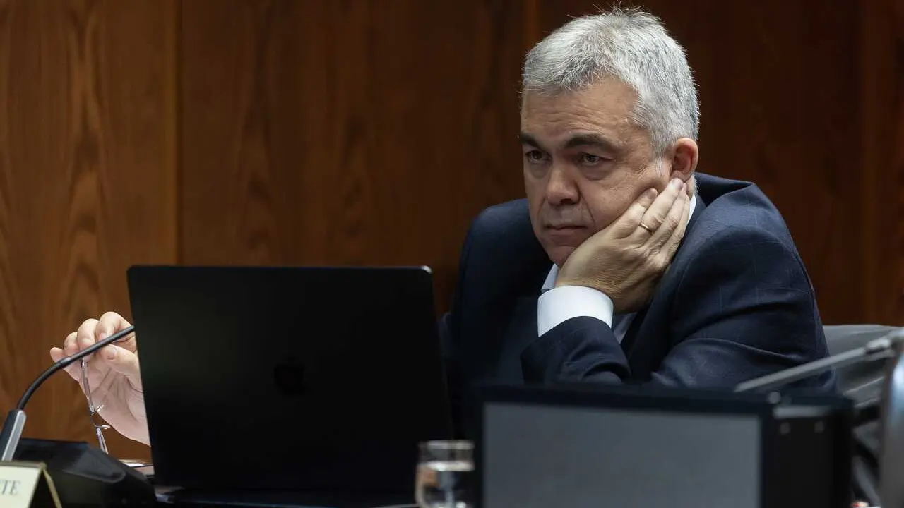 Archivo - El ex secretario de Organizaci&oacute;n del PSOE Santos Cerd&aacute;n durante la Comisi&oacute;n de Investigaci&oacute;n del &lsquo;caso Koldo&rsquo;, en el Senado, a 17 de diciembre de 2025, en Madrid (Espa&ntilde;a). 