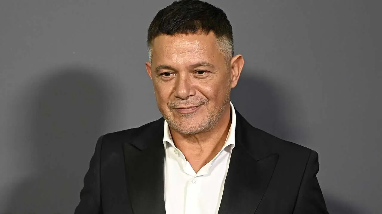 (Foto de ARCHIVO)
Alejandro Sanz durante la gala 'ELLE X FUTURE' que celebra la revista Elle en el Consulado de Italia, a 26 de noviembre de 2025, en Madrid (Espa&ntilde;a). ELLE x Future es una noche para rendir homenaje al futuro, al planeta y a la sostenibilidad y reconocer la labor social y medioambiental de la mano de muchos rostros conocidos comprometidos con un planeta mejor. Adem&aacute;s, durante la gala se entrega el ELLE Eco Award 2025 para rendir homenaje a uno de los asistentes por su compromiso y labor social y medioambiental.

Francisco Guerra / Europa Press
26/11/2025