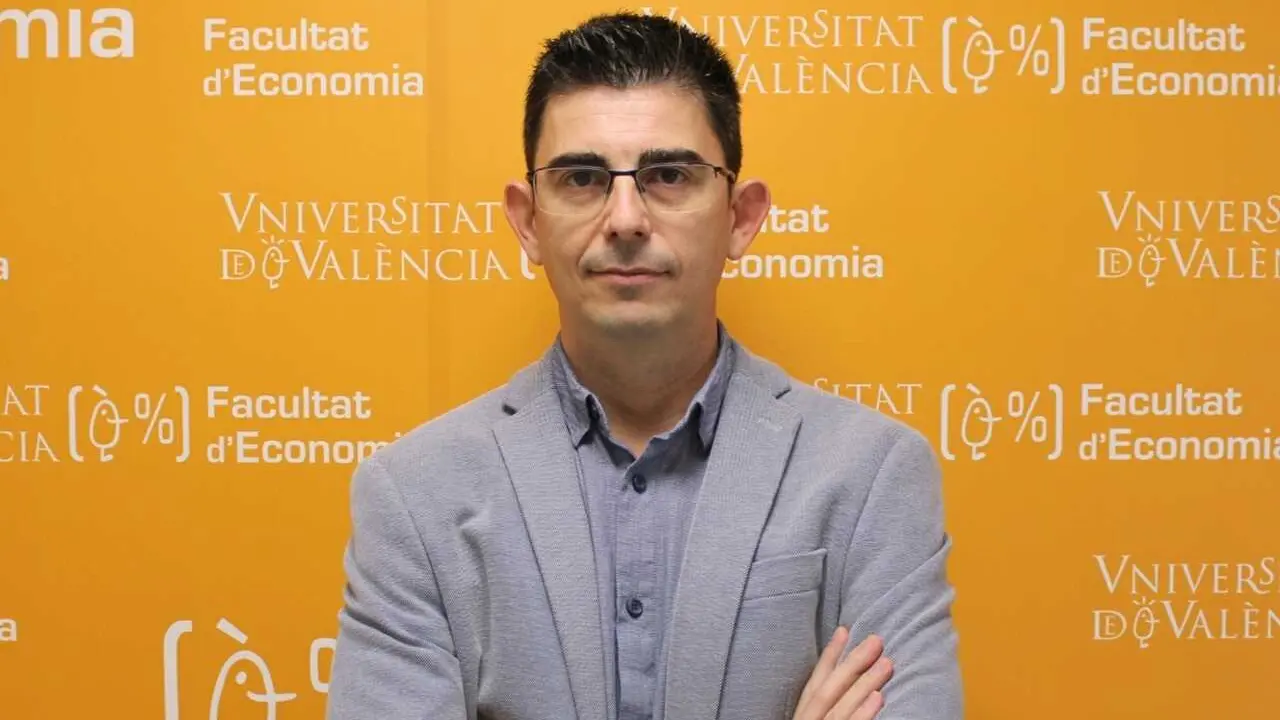 El investigador de la UV Virgilio P&eacute;rez