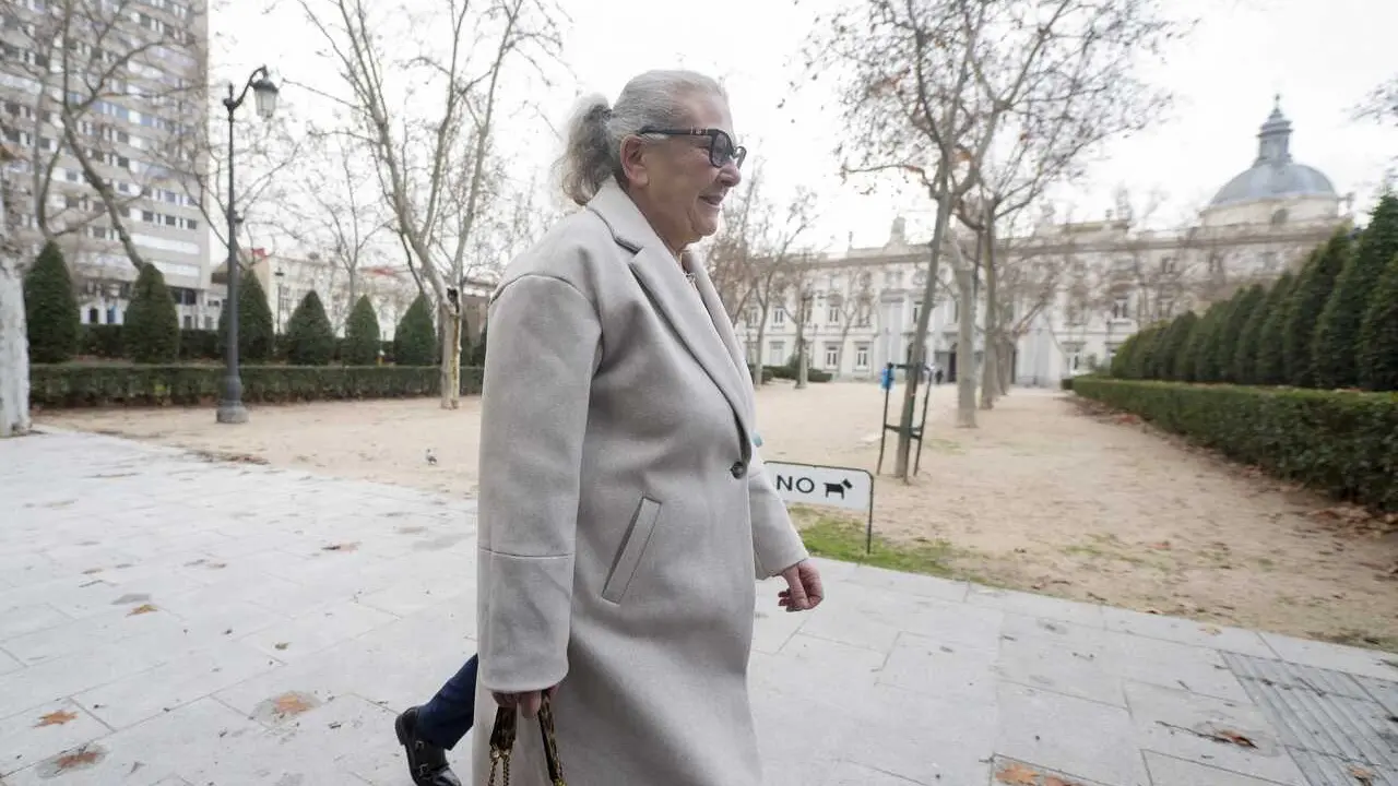 La empresaria investigada Carmen Pano, a su llegada a la Audiencia Nacional para declarar por el &lsquo;caso hidrocarburos&rsquo;, a 30 de enero de 2026, en Madrid (Espa&ntilde;a).