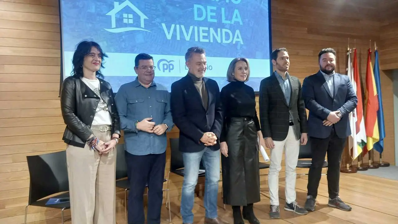 Gamarra exige que 'de manera urgente' se presente un Real Decreto Ley con '&uacute;nicamente' la revalorizaci&oacute;n de pensiones