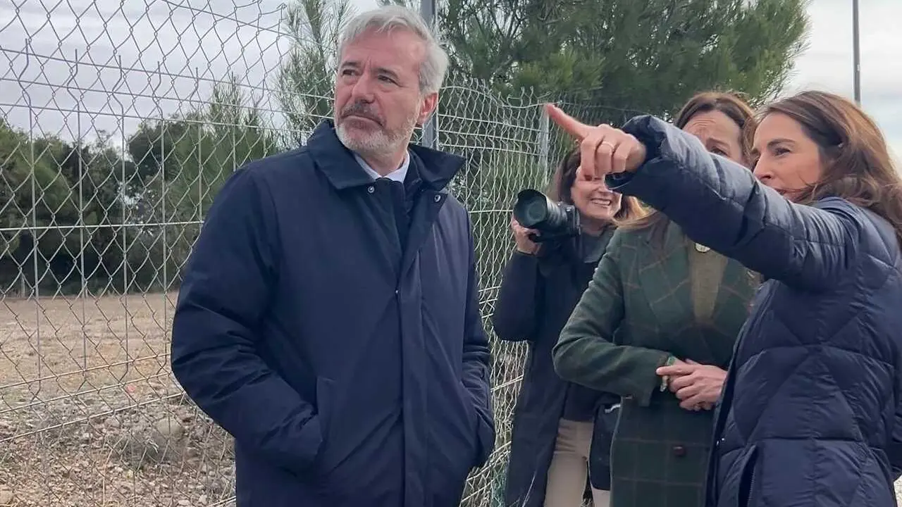 El cabeza de lista del PP, Jorge Azc&oacute;n, ha explicado sus propuestas en materia de dependencia y cuidado de los mayores.