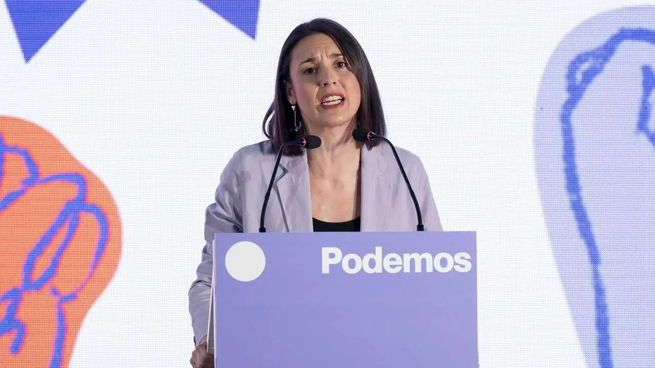 La secretaria pol&iacute;tica de Podemos y eurodiputada, Irene Montero, interviene durante el acto &lsquo;Regularizaci&oacute;n son derechos&rsquo;, a 26 de enero de 2026, en Madrid (Espa&ntilde;a).