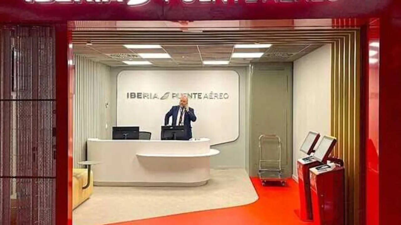 Archivo - Iberia Puente A&eacute;reo