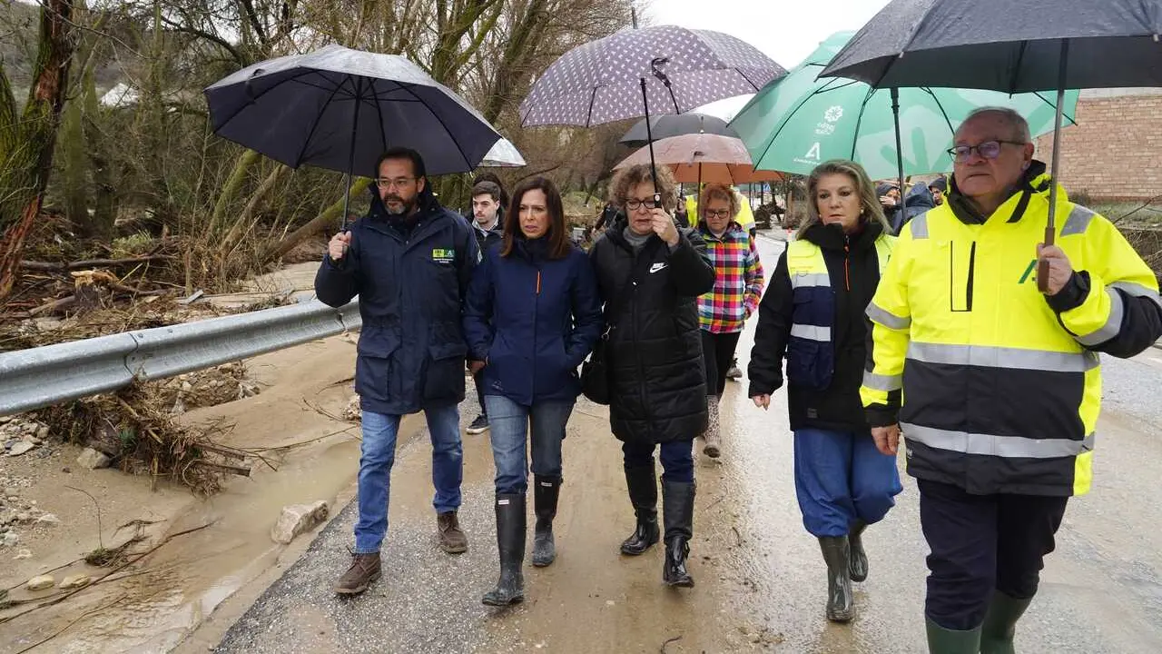Visita de la consejera de Fomento, Roc&iacute;o D&iacute;az, a Benal&uacute;a de las Villas (Granada)