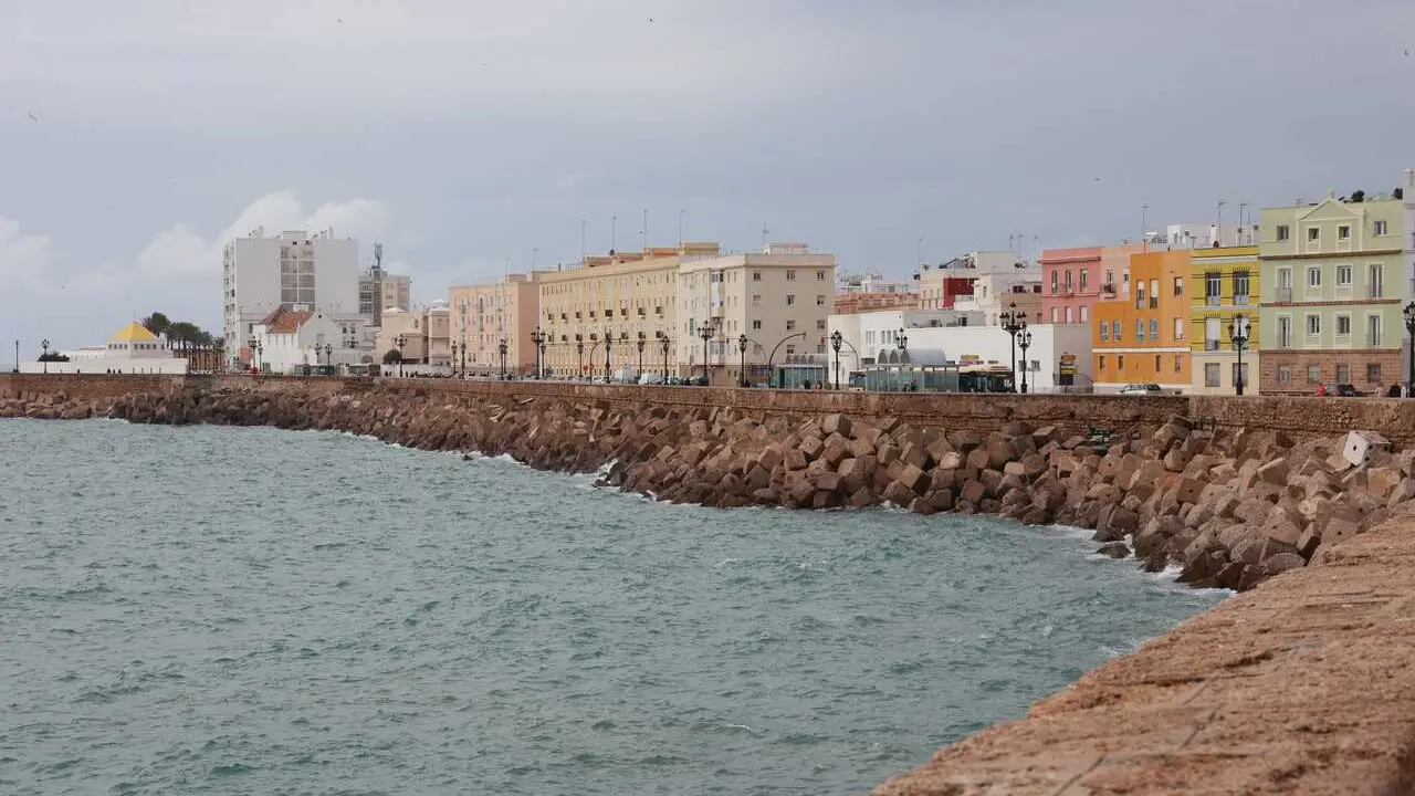 Archivo - Detalle de la ciudad de C&aacute;diz. Imagen de archivo. 