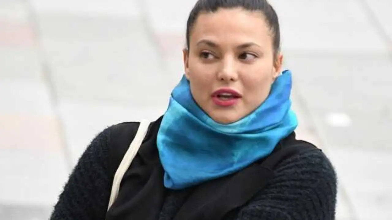 La actriz Elisa Moulia&aacute; llega a los Juzgados de Plaza de Castilla para entregar su m&oacute;vil al juez del &lsquo;caso Errej&oacute;n&rsquo;, a 13 de marzo de 2025, en Madrid (Espa&ntilde;a). Elisa Moulia&aacute; entrega su m&oacute;vil al juez Adolfo Carretero