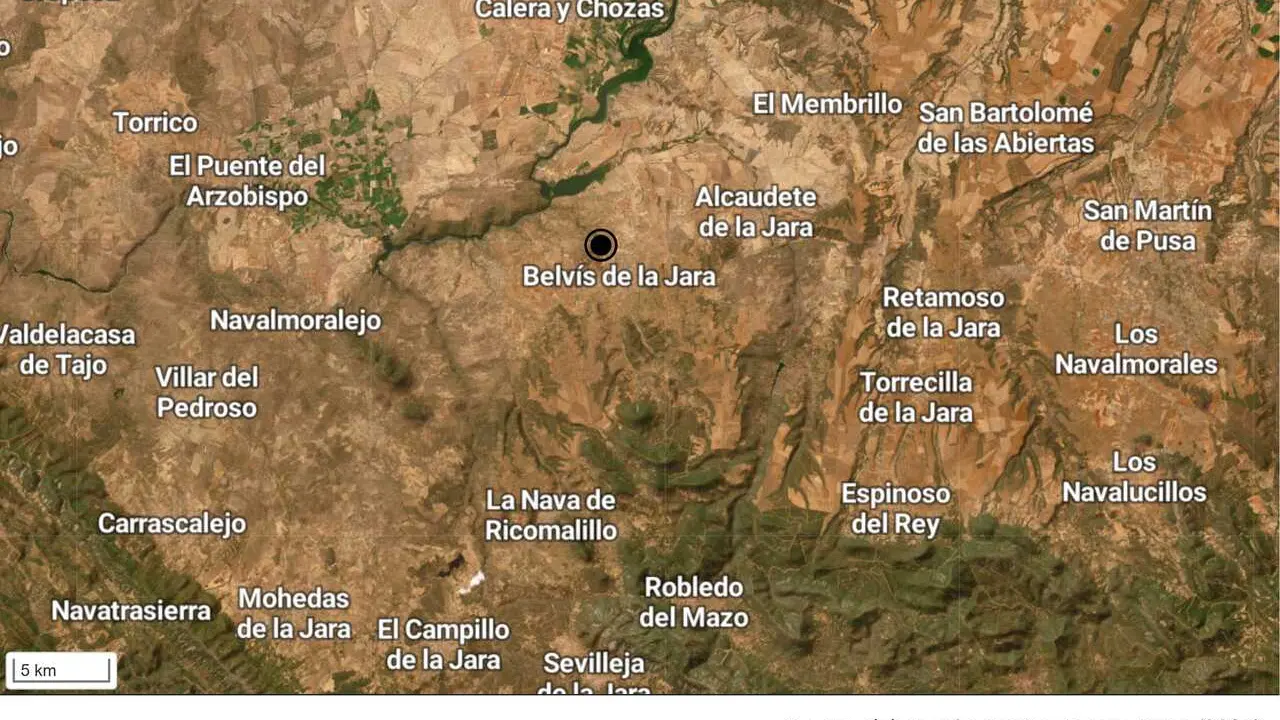 Rescatada una mujer tras quedar atrapada en su coche por el aumento del arroyo Tamujuso en Belv&iacute;s de la Jara