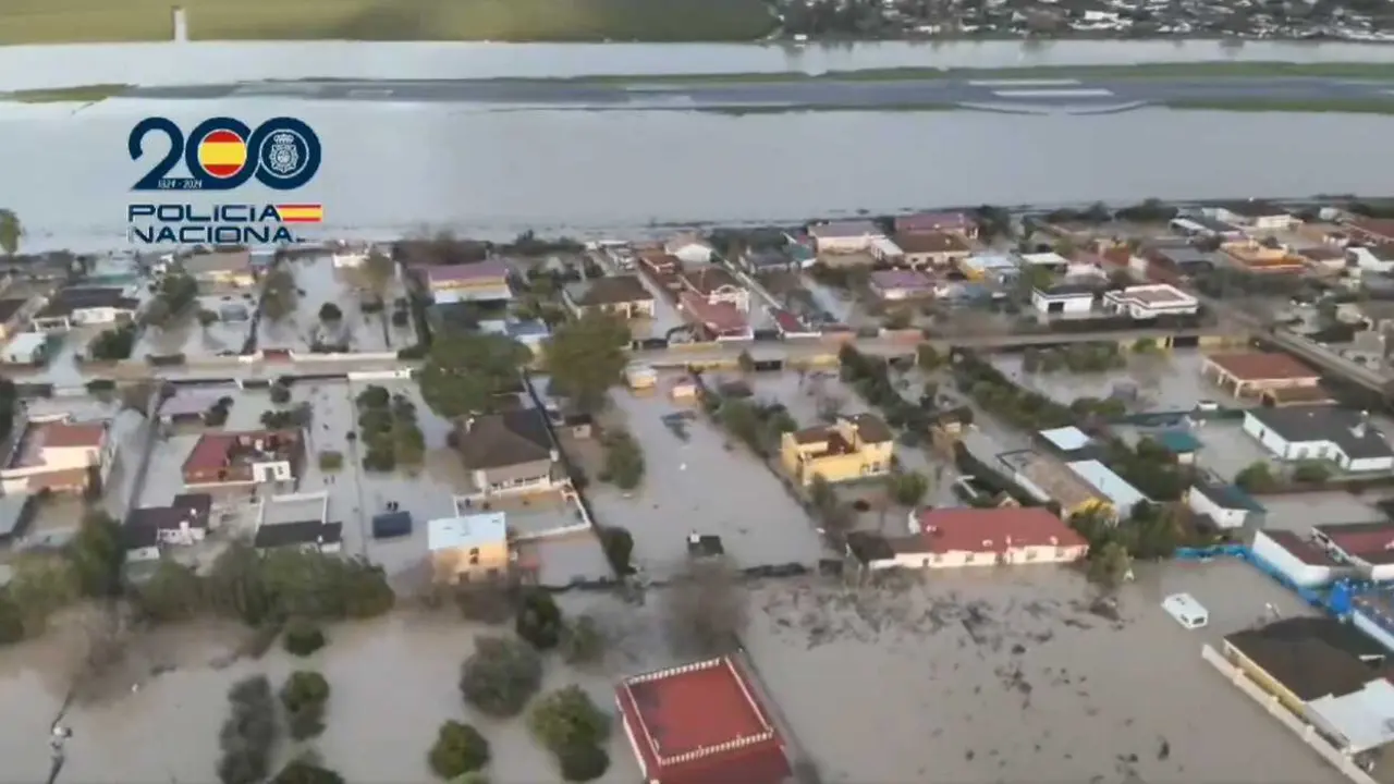 Inundaci&oacute;n del aeropuerto de C&oacute;rdoba y parcelas junto a &eacute;l por el temporal del tren de borrascas.