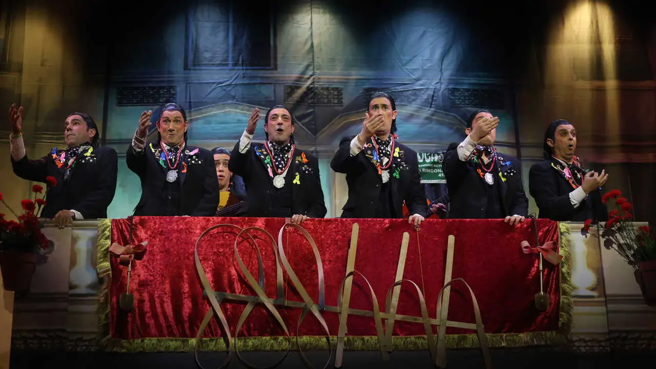 Ssshhhhh!!! (de Antonio &Aacute;lvarez 'El Bizcocho', Sevilla). Hito hist&oacute;rico, primera agrupaci&oacute;n sevillana en ganar el primer premio en la modalidad de chirigotas. A 14 de febrero de 2026 en C&aacute;diz.