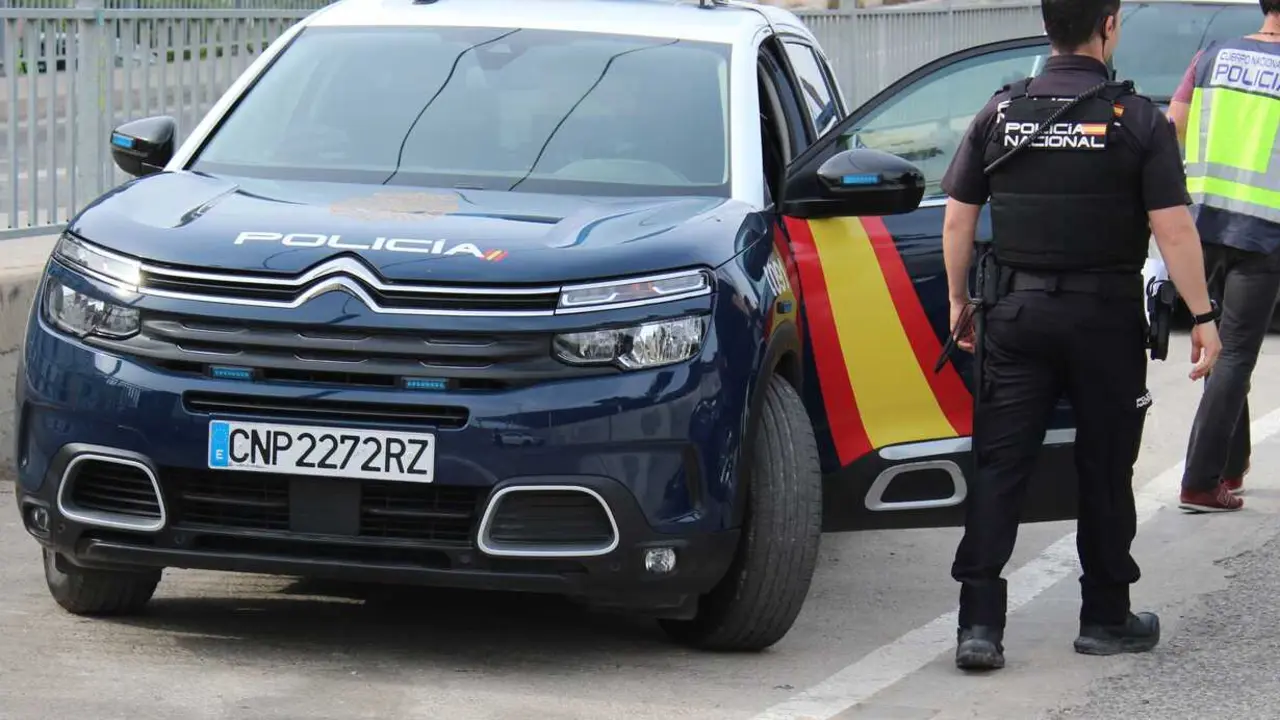 Archivo - Agente de la Polic&iacute;a Nacional (imagen de archivo). 