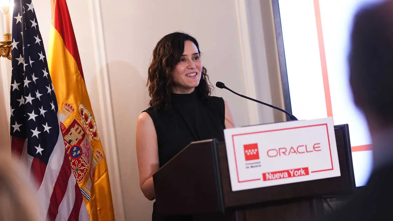 Archivo - La presidenta de la Comunidad de Madrid, Isabel D&iacute;az Ayuso, anuncia un nuevo proyecto con Oracle para reducir las listas de espera con IA