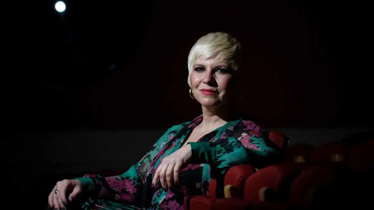 Archivo - La cantante Pasi&oacute;n Vega posa durante una entrevista para Europa Press, en el Teatro Alb&eacute;niz, a 5 de marzo de 2024, en Madrid (Espa&ntilde;a). El escenario del Teatro Real acoge en julio de 2024 la octava edici&oacute;n del Universal Music Festival, que una ve