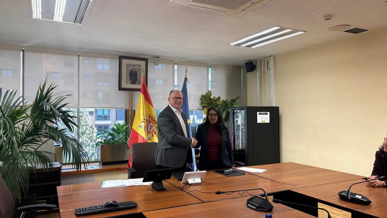 El Instituto de la Juventud (Injuve) y el Servicio P&uacute;blico de Empleo Estatal (SEPE) han firmado un Protocolo General de Actuaci&oacute;n para reforzar el trabajo conjunto de ambos organismos.