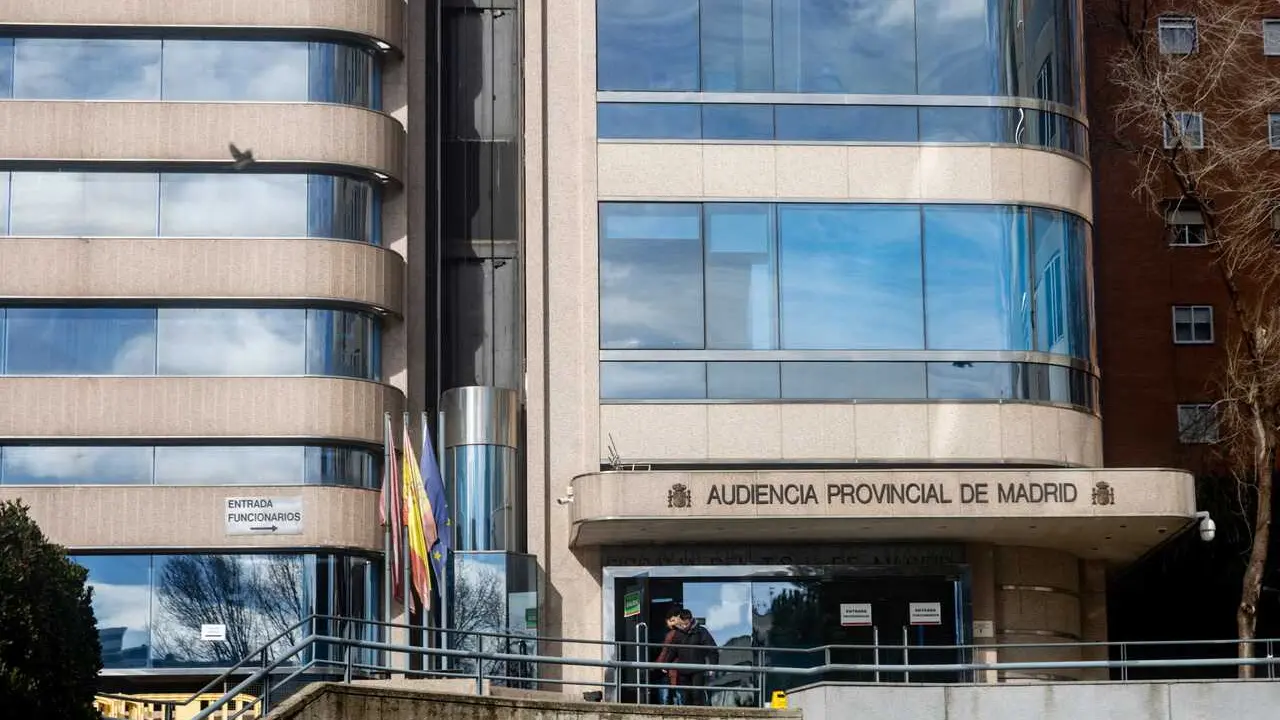 Exterior de la sede de la Audiencia Provincial de Madrid, a 28 de enero de 2026, en Madrid (Espa&ntilde;a). 