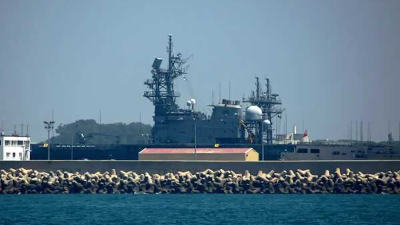 Archivo - Aeropuerto de la Base de Rota (C&aacute;diz) en una imagen de archivo