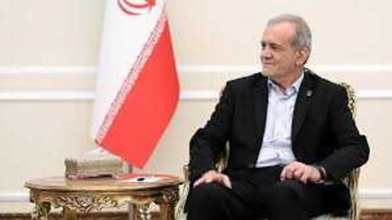 El presidente de Ir&aacute;n, Masoud Pezeshkian, pide disculpas a los pa&iacute;ses del Golfo y asegura que cesar&aacute; los ataques contra ellos salvo que sean atacados desde su territorio.