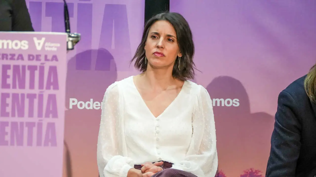 07-03-2026 VALLADOLID Claudia Alba En Valladolid, la eurodiputada Irene Montero, la secretaria general de Podemos, Ione Belarra, y el portavoz de Podemos, Pablo Fern&aacute;ndez, participan en un acto p&uacute;blico con el candidato a la presidencia de la Junta, Miguel &Aacute;ngel Llamas