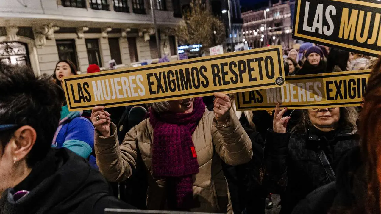 Archivo - Imagen de archivo de la manifestaci&oacute;n convocada por el Movimiento Feminista de Madrid por el D&iacute;a Internacional de la Mujer, a 8 de marzo de 2024, en Madrid