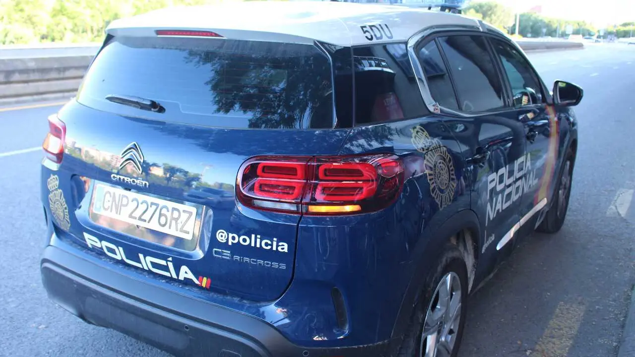 Archivo - Imagen de archivo de veh&iacute;culo policial.