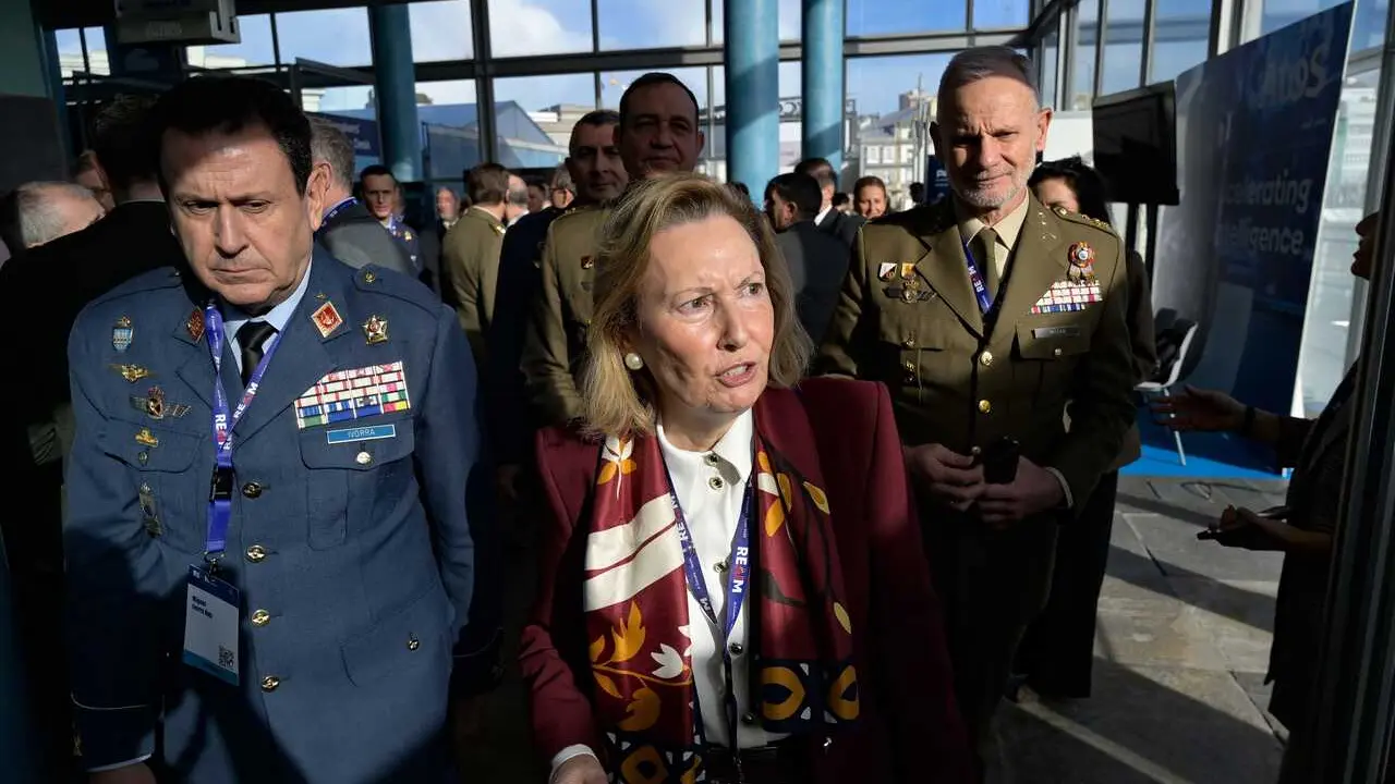 Archivo - La secretaria de Estado de Defensa, Amparo Valcarce, durante la tercera cumbre mundial sobre Inteligencia Artificial Responsable, a 5 de febrero de 2026, en A Coru&ntilde;a, Galicia (Espa&ntilde;a). La cita, liderada por el ministerio de Asuntos Exteriores, U