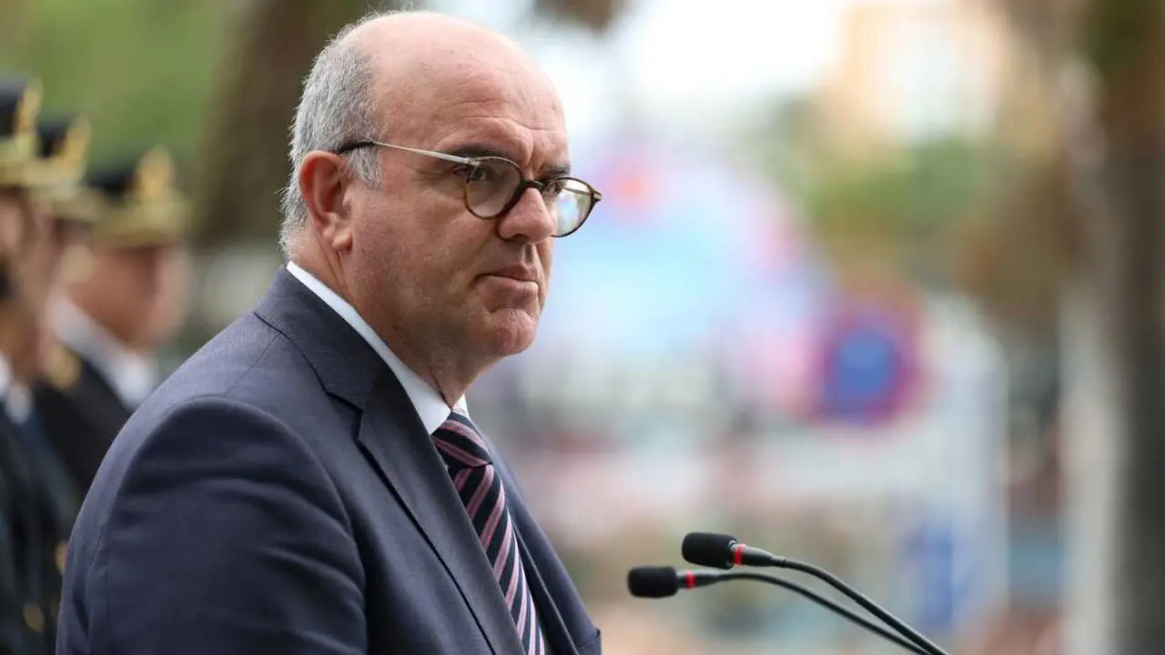 Archivo - El delegado del Gobierno en Canarias, Anselmo Pestana, en un acto de la Polic&iacute;a Nacional