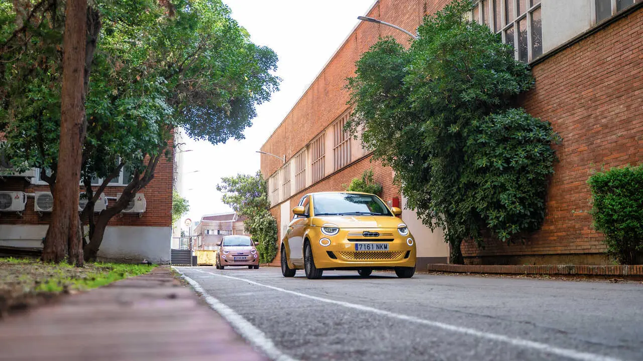 El nuevo Fiat 500 Hybrid, disponible desde 19.140 euros