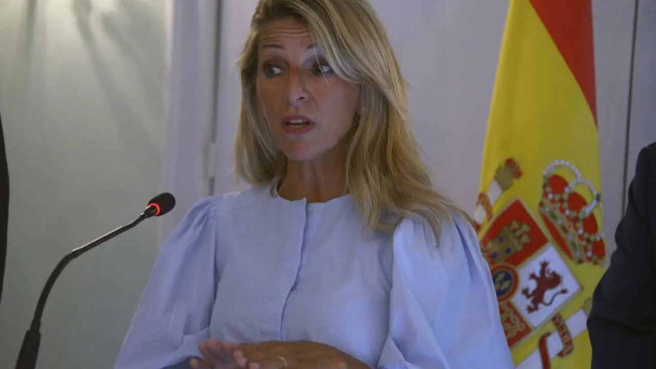 Archivo - La vicepresidenta segunda y ministra de Trabajo y Econom&iacute;a Social, Yolanda D&iacute;az.